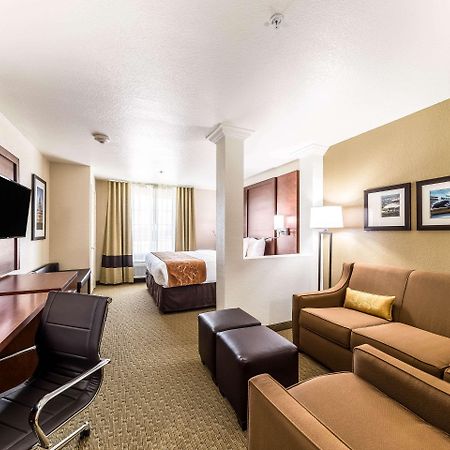 Comfort Suites Grand Prairie - Arlington North מראה חיצוני תמונה