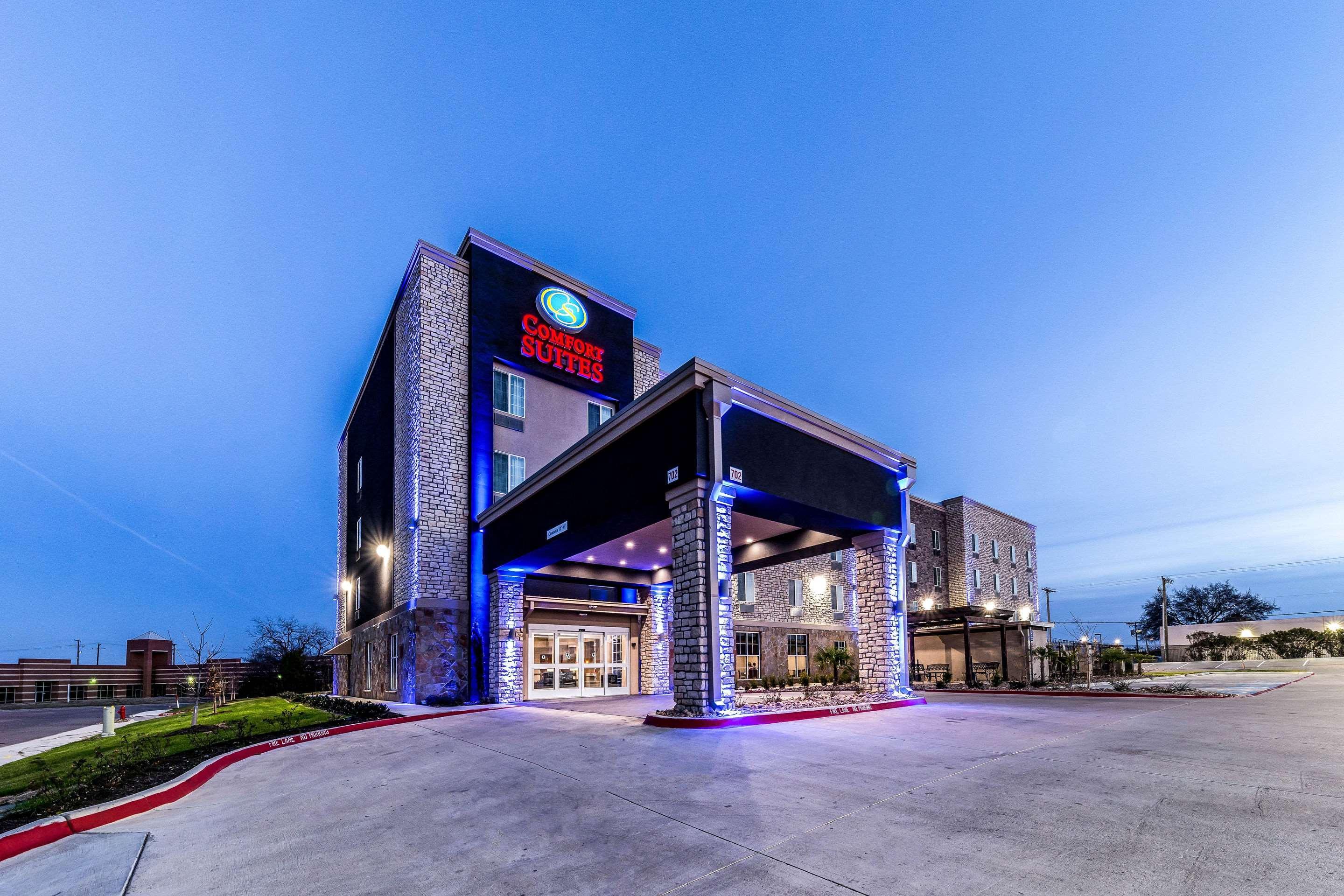 Comfort Suites Grand Prairie - Arlington North מראה חיצוני תמונה