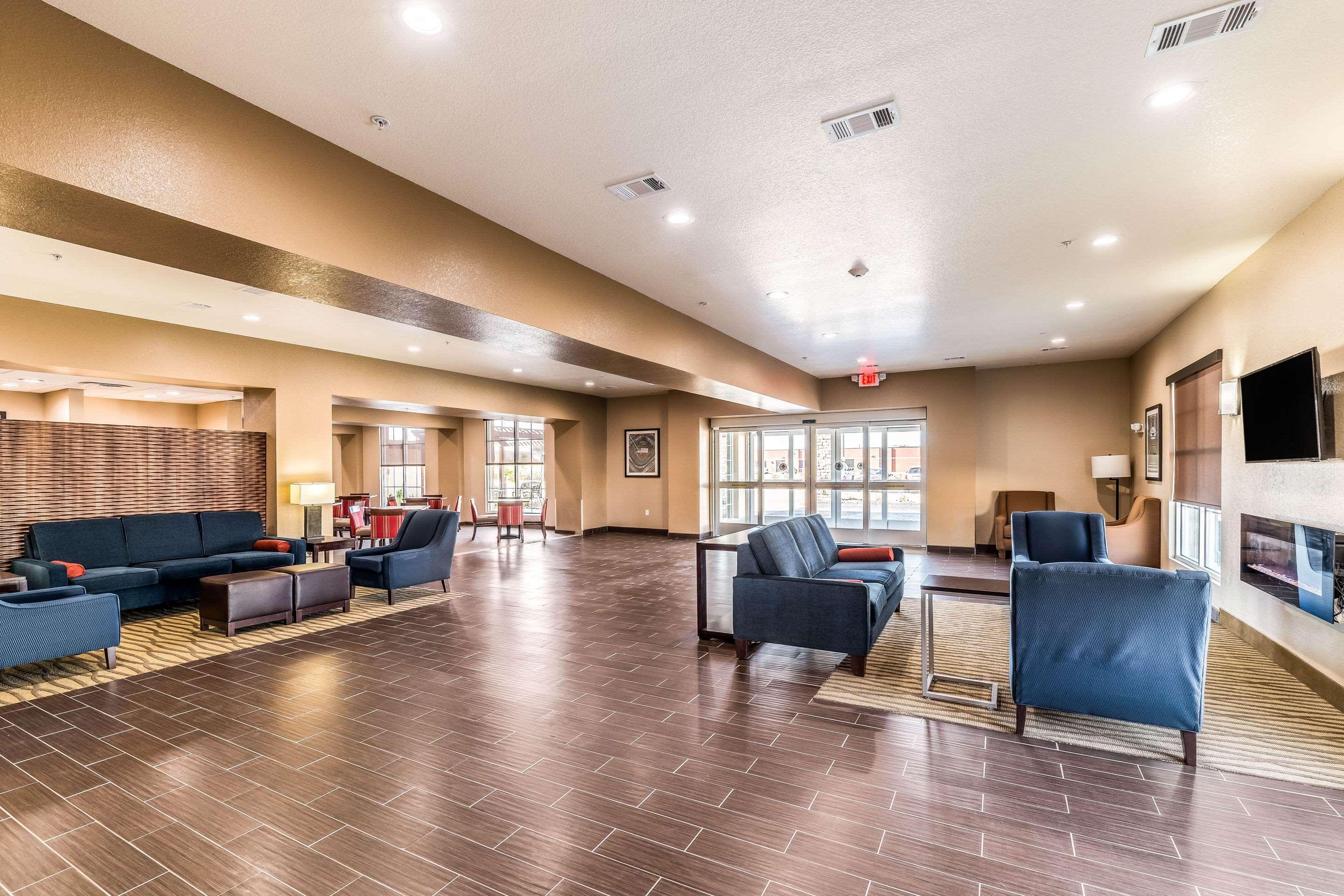 Comfort Suites Grand Prairie - Arlington North מראה חיצוני תמונה